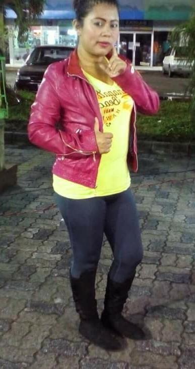 25P Putas en jeans 28