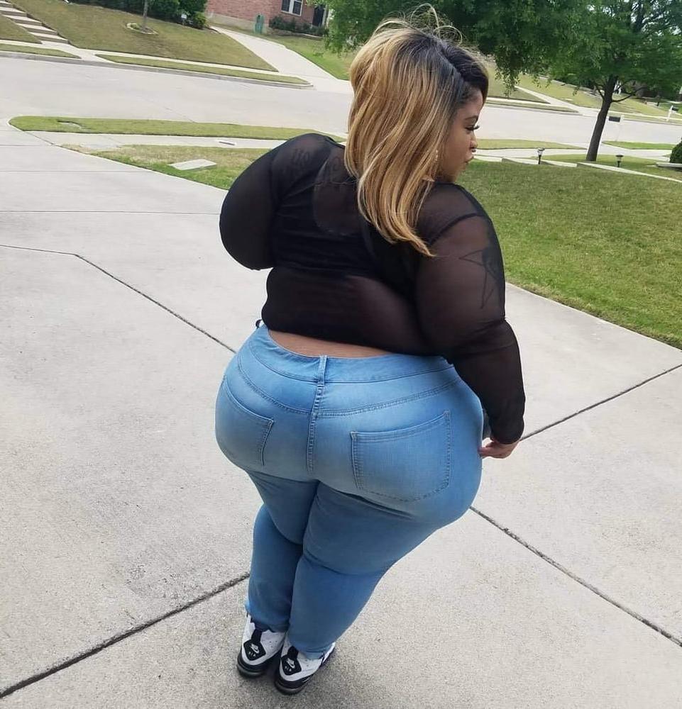 25P In Dem Jeans #3