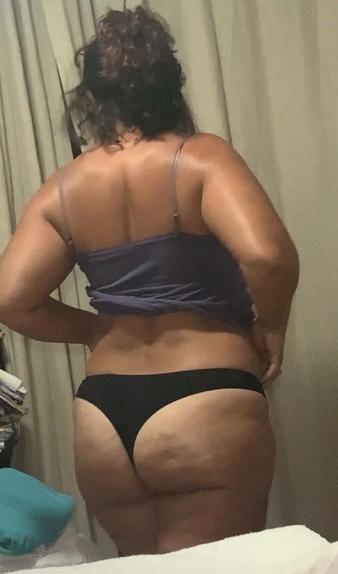 25P Exposed latina mature slut with fat ass and wrinkled feet