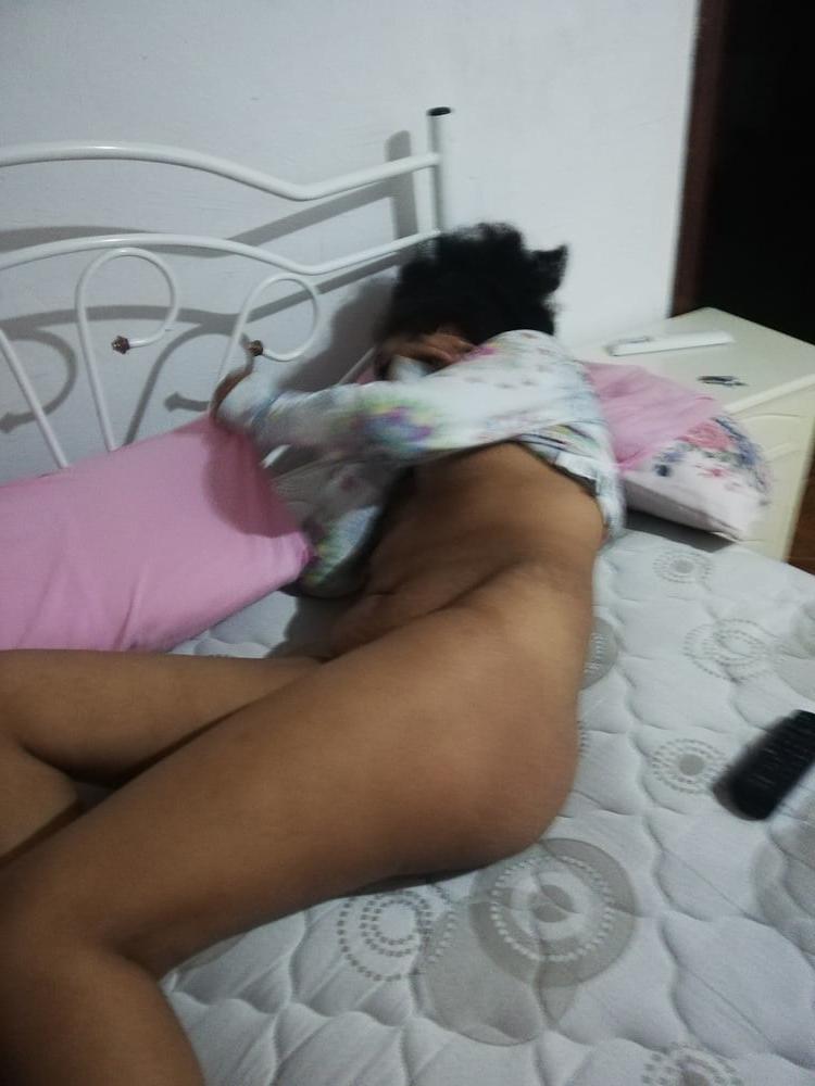 25P desi sleeping wife rajni