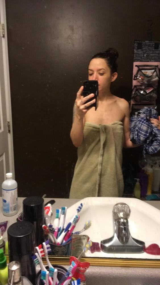 25P cucky husband wants to make his wife Aimee to be webslut