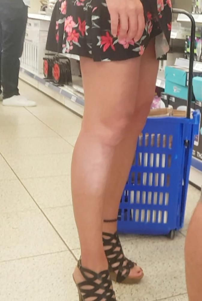 20P slut wife with high heels and mini skirt so hot and sexy