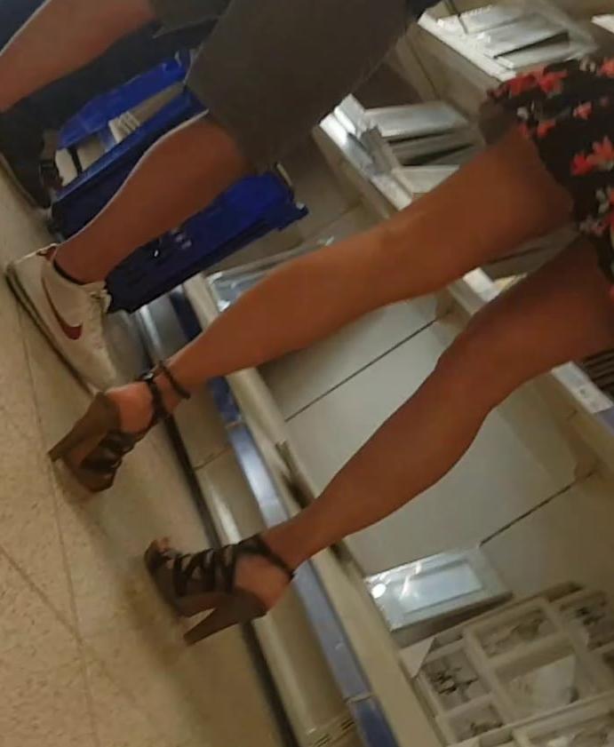 20P slut wife with high heels and mini skirt so hot and sexy