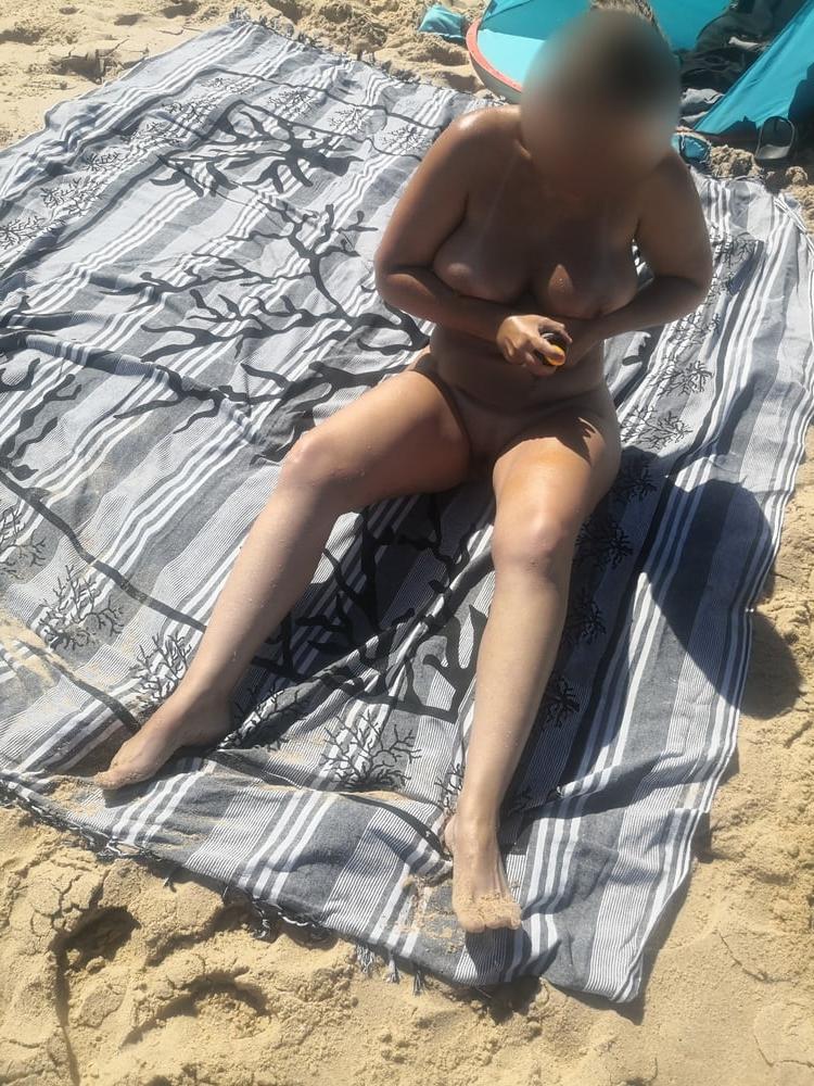 25P Exhibition outdoor nudist mature milf wife 2