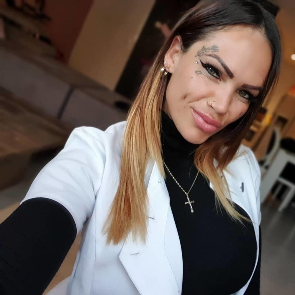 25P Tattooed Big Tits Dutch Bimbo Mar