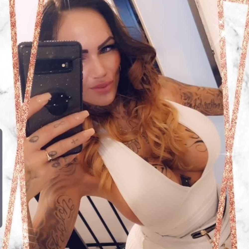 25P Tattooed Big Tits Dutch Bimbo Mar