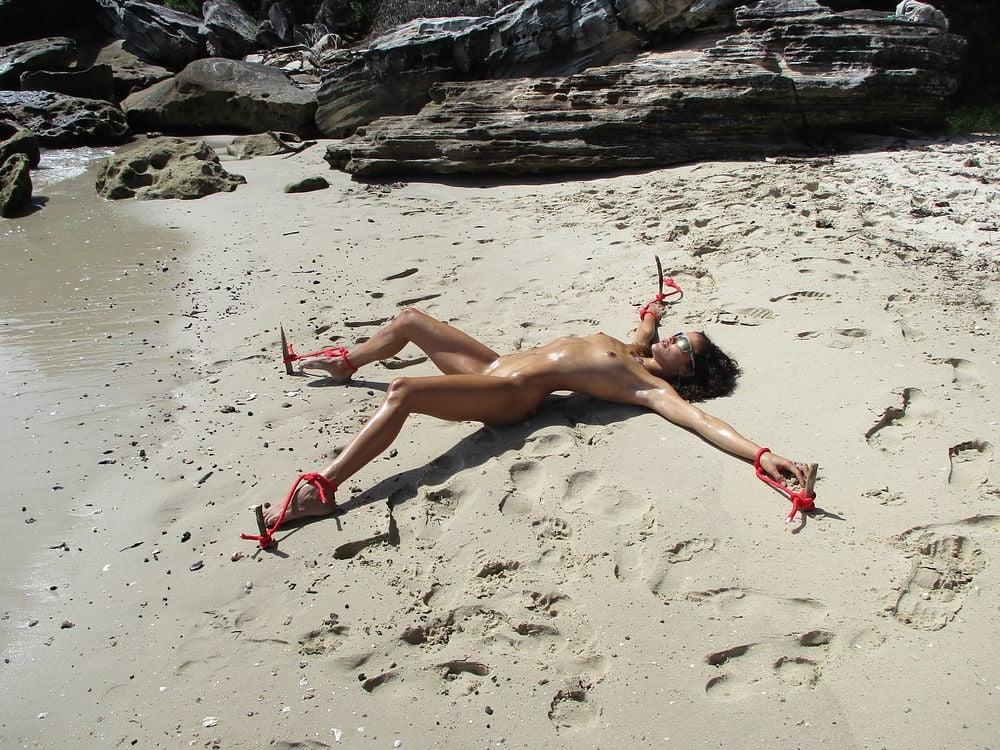 25P Sexy young model