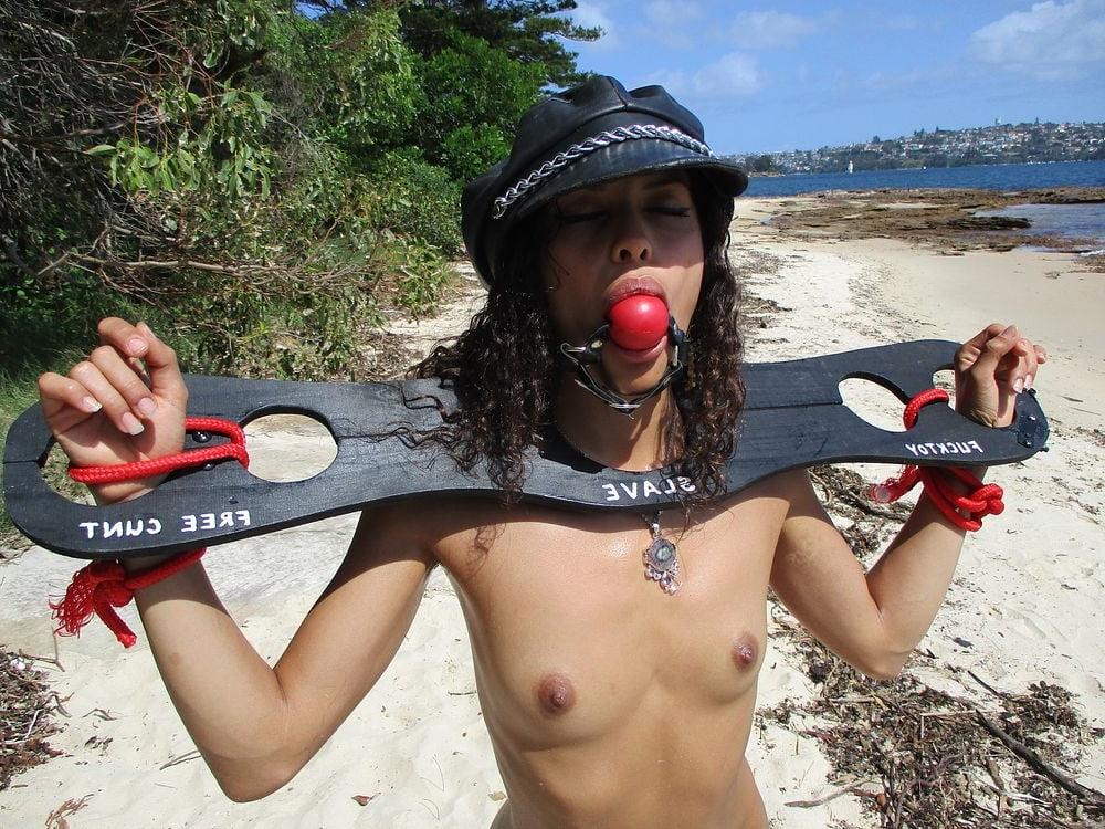 25P Sexy young model