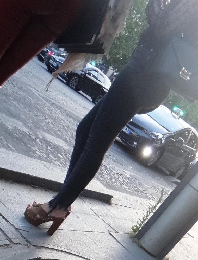 25P Sexy arabian with hot ass in high heels mules (pt1)
