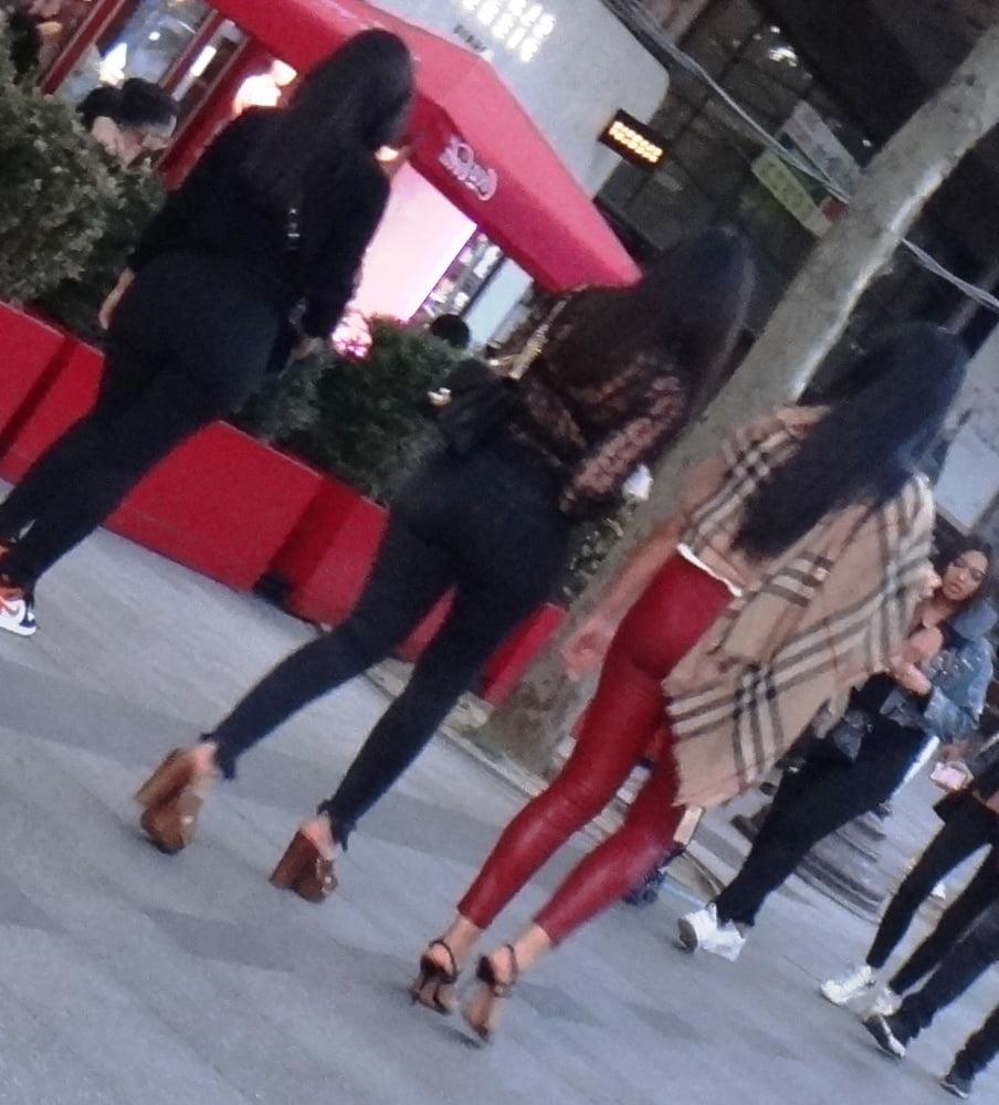 25P Sexy arabian with hot ass in high heels mules (pt1)