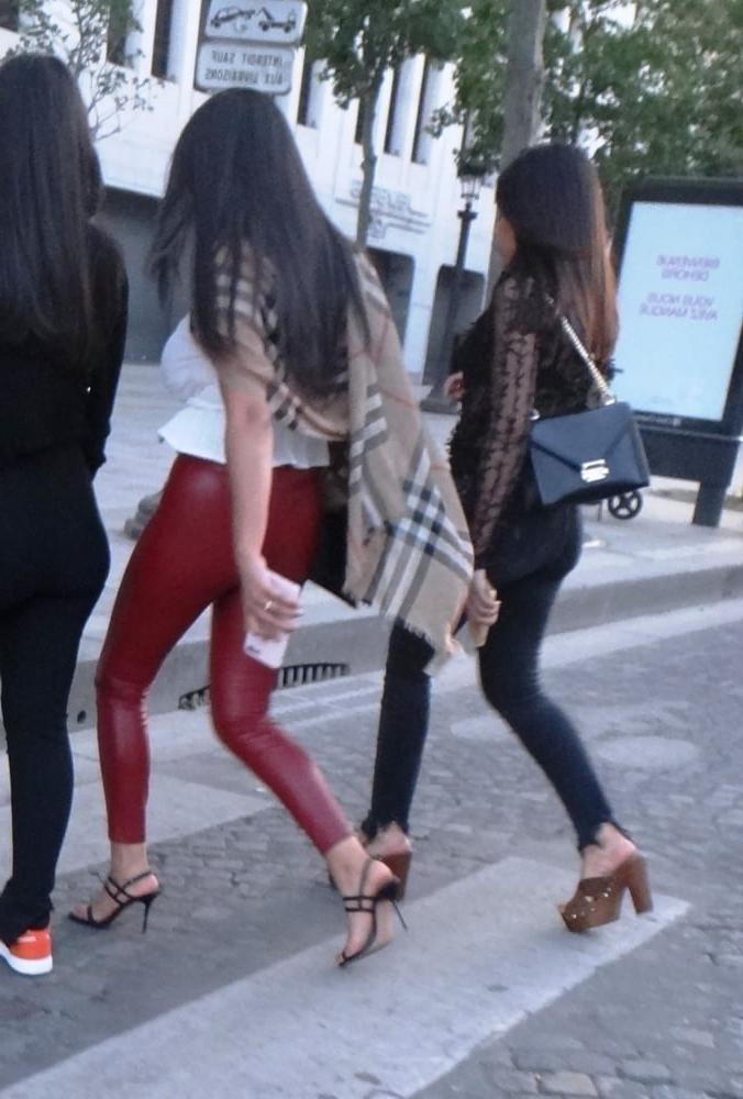 25P Sexy arabian with hot ass in high heels mules (pt1)