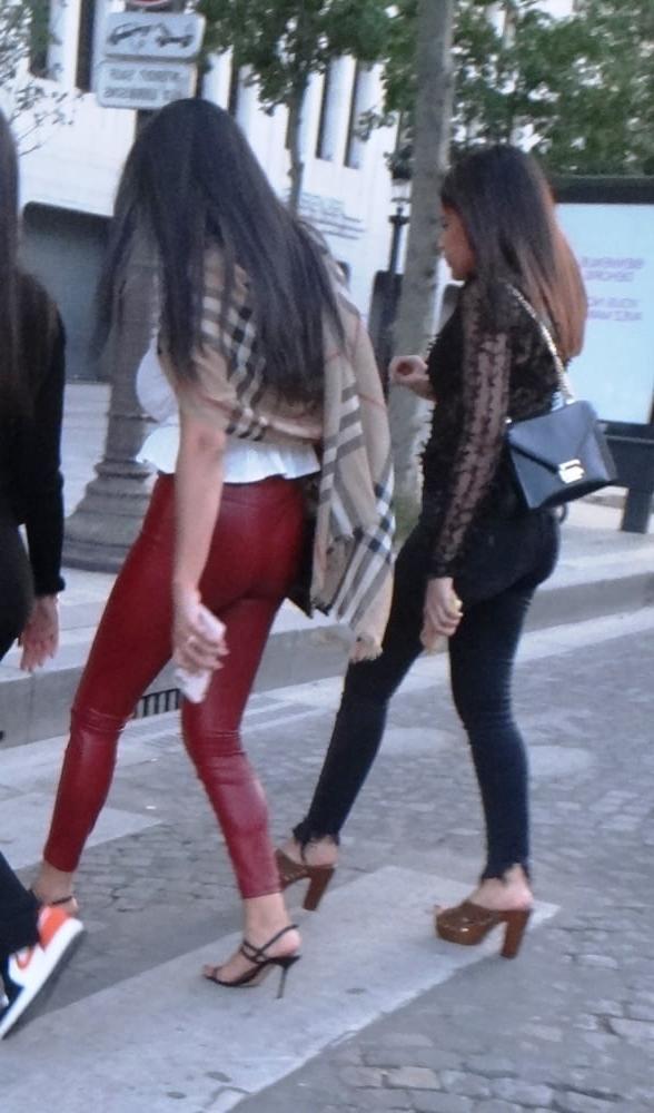 25P Sexy arabian with hot ass in high heels mules (pt1)