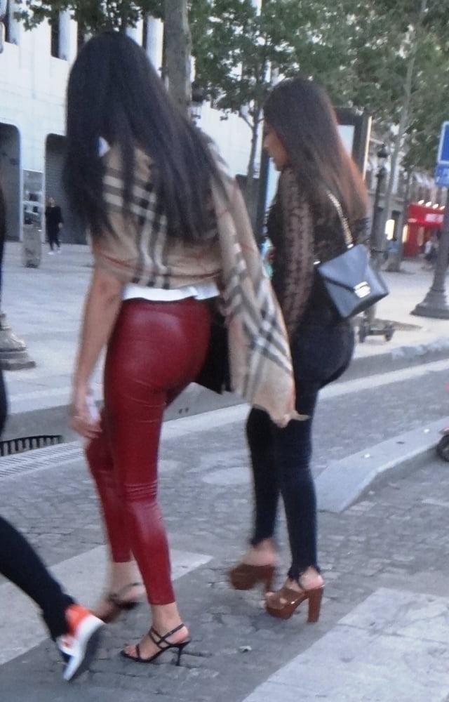 25P Sexy arabian with hot ass in high heels mules (pt1)