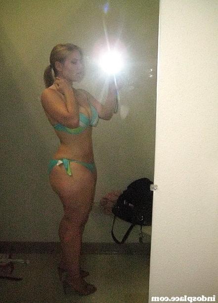 25P AMAZING CURVY PAWG WITH THICK THIGHS 2