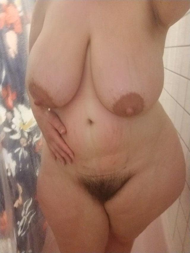 25P AMAZING CURVY PAWG WITH THICK THIGHS 2