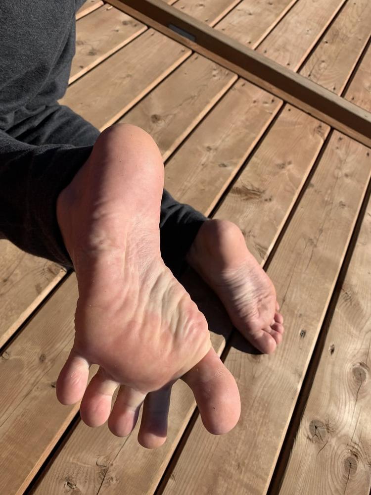 22P perfect feet and soles