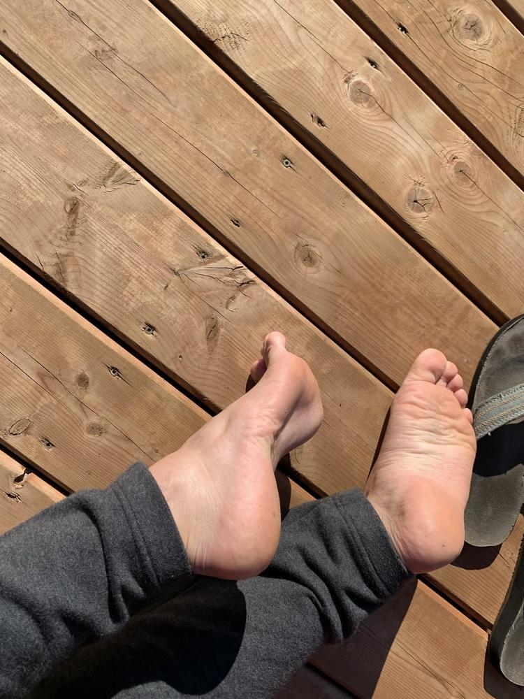 22P perfect feet and soles
