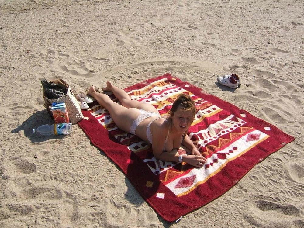25P Hot wife