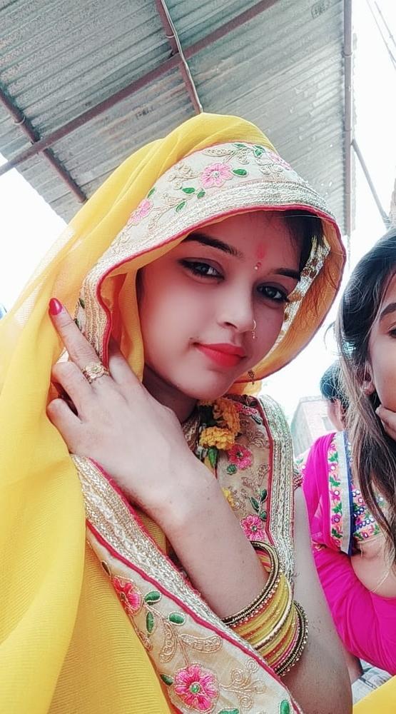22P Desi young wife 18 year