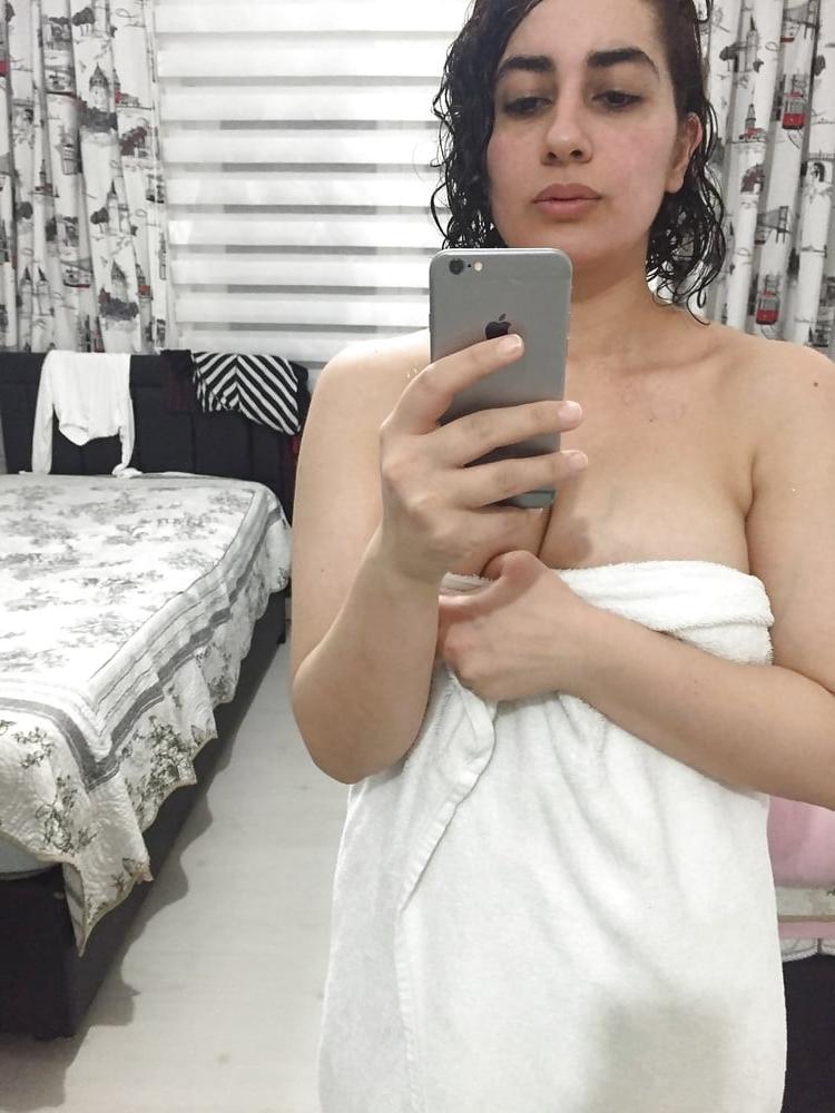 25P Arabian Sluts 163