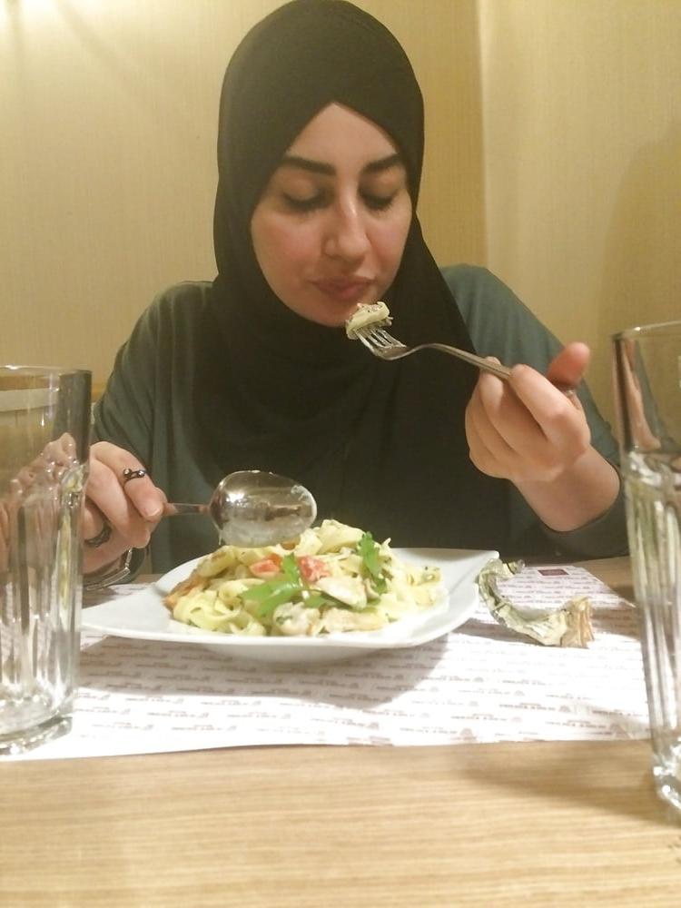 25P Arabian Sluts 163