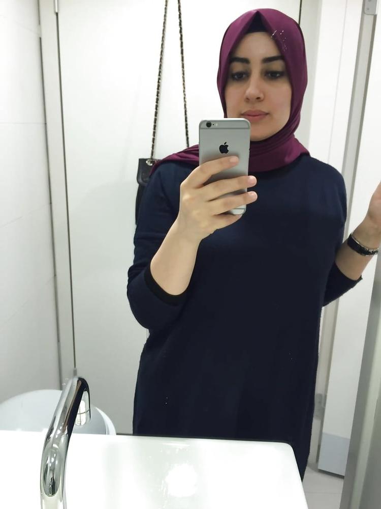 25P Arabian Sluts 163