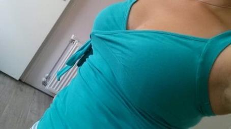 25P Sexy phonepics curvy GF