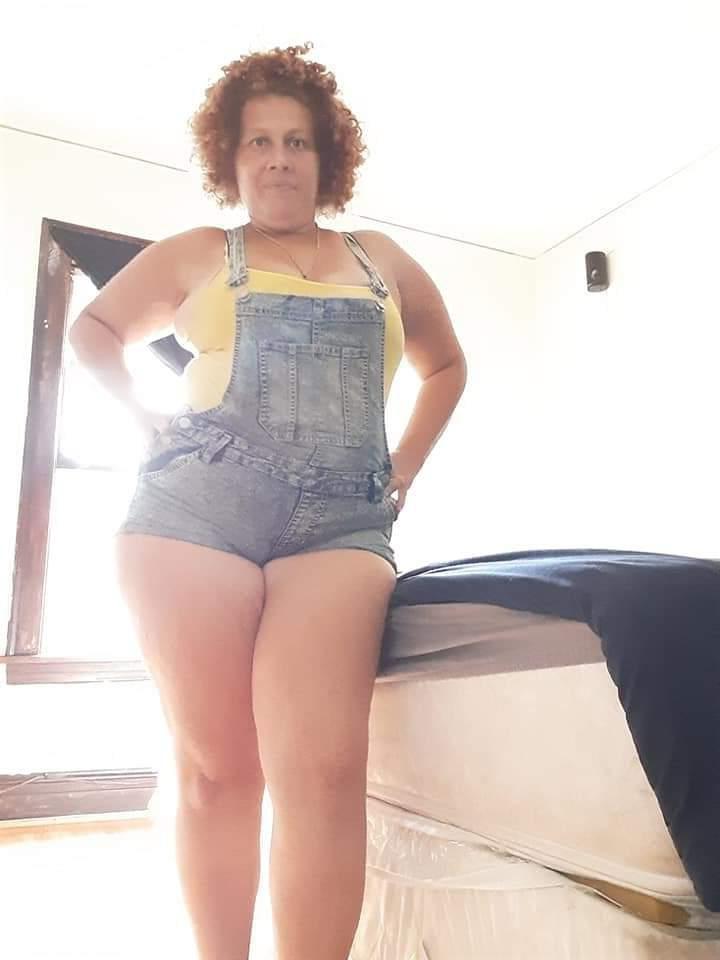 21P Latina Chubby