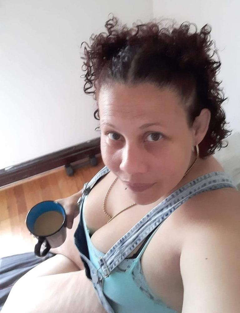 21P Latina Chubby