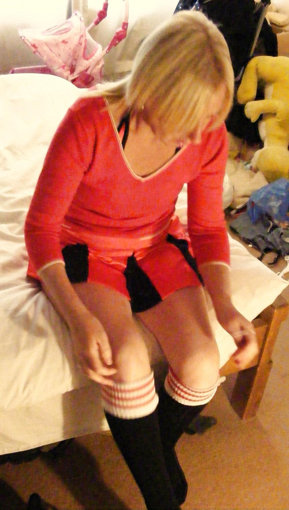 25P Blonde cheerleader two 