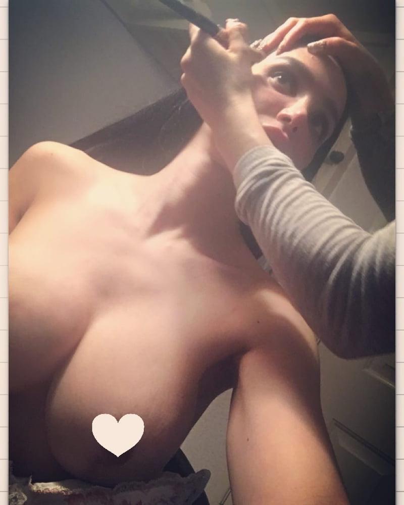 25P MORNING JERK-OFF SESSION (8.6.20)