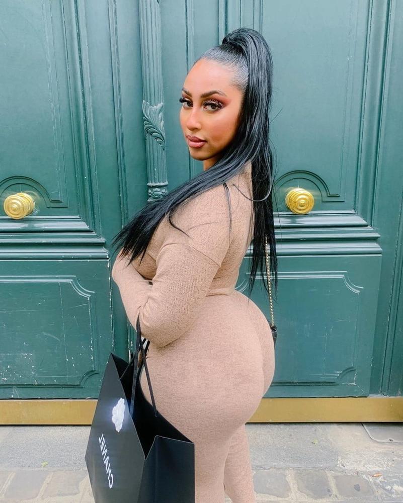 25P Wide Hips - Amazing Curves - Big Girls - Fat Asses (69)