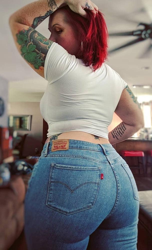 16P ANGIE CURVY