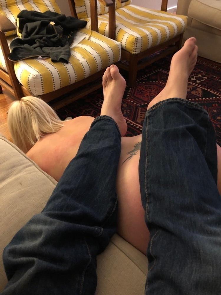 11P piggy slut