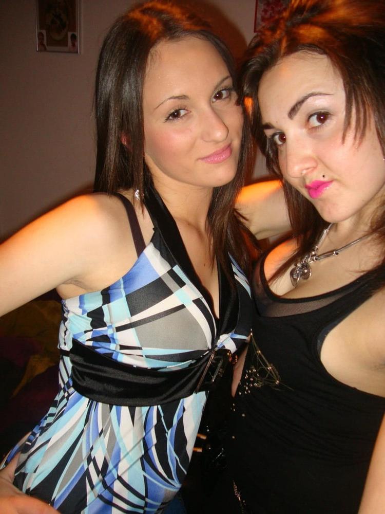 25P My facebook frends jerk me off(top26)