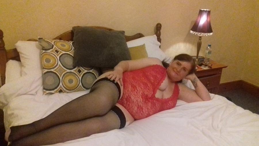 25P Lisa, sexy UK FAT MILF Slut