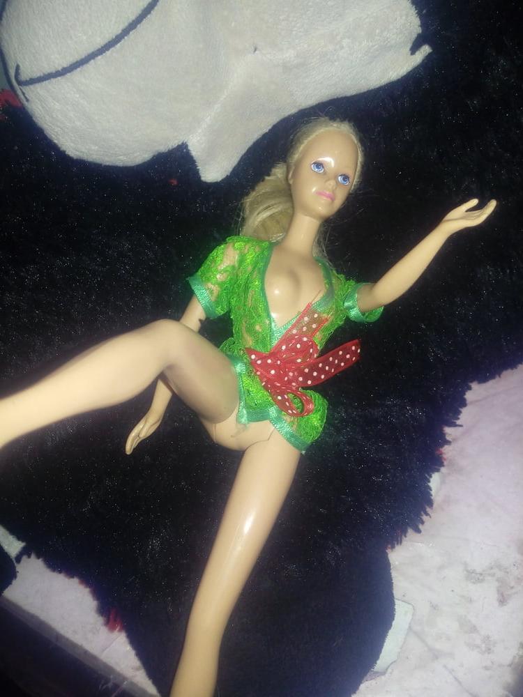16P my wife Wendy doll (barbie)