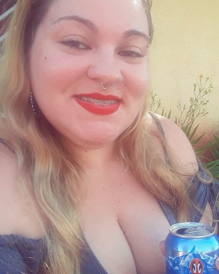 15P If you like to jerk off with hot woman