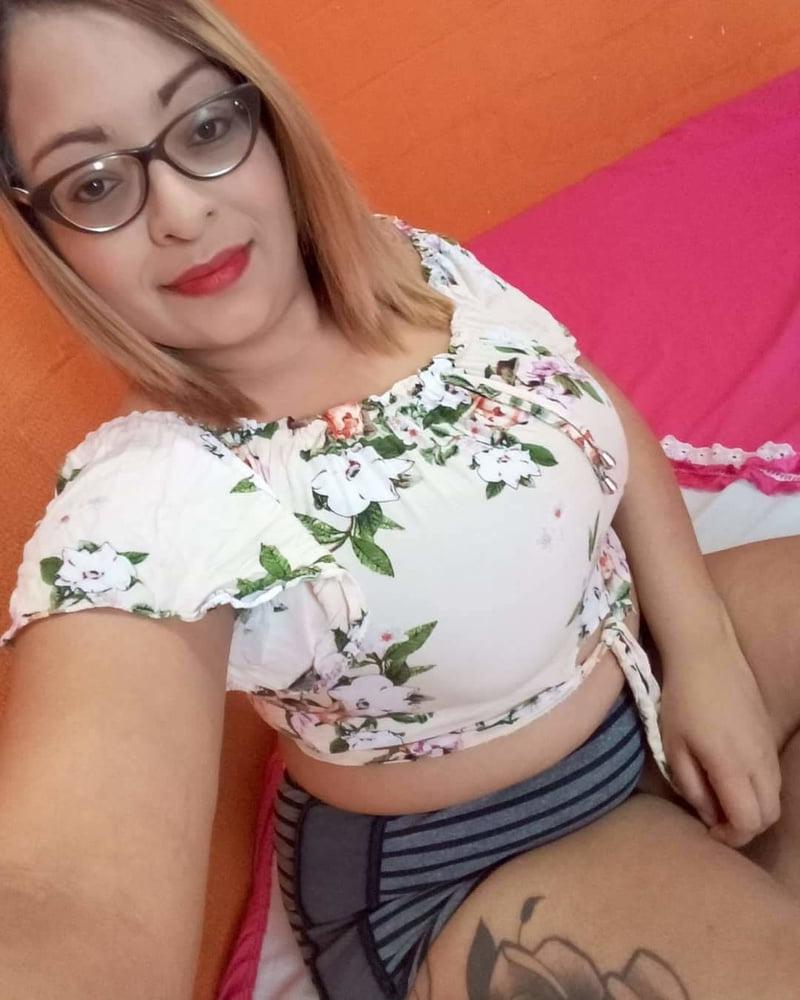 23P Sexy chubby wife posing for tributes, cum, and comments