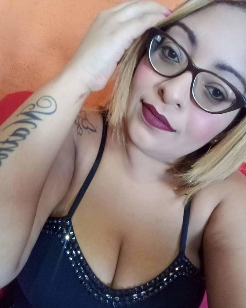 23P Sexy chubby wife posing for tributes, cum, and comments