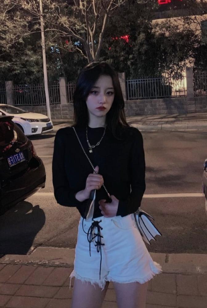 7P Sexy Pretty Chinese Girl