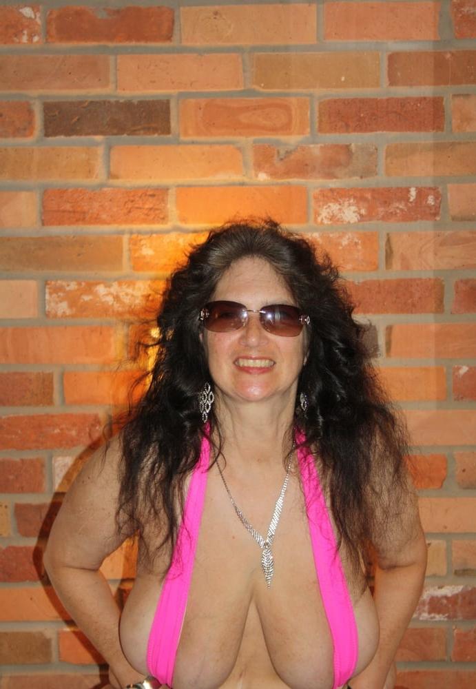 25P Tinjas Pink Thong Monokini