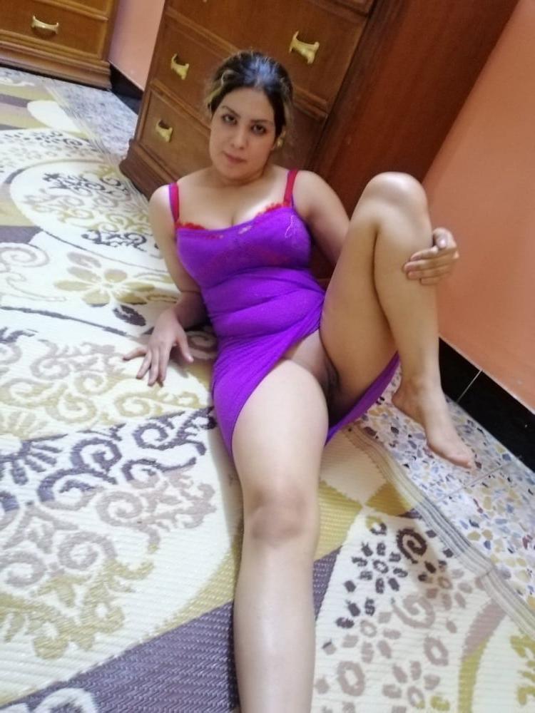 25P Muslim wife