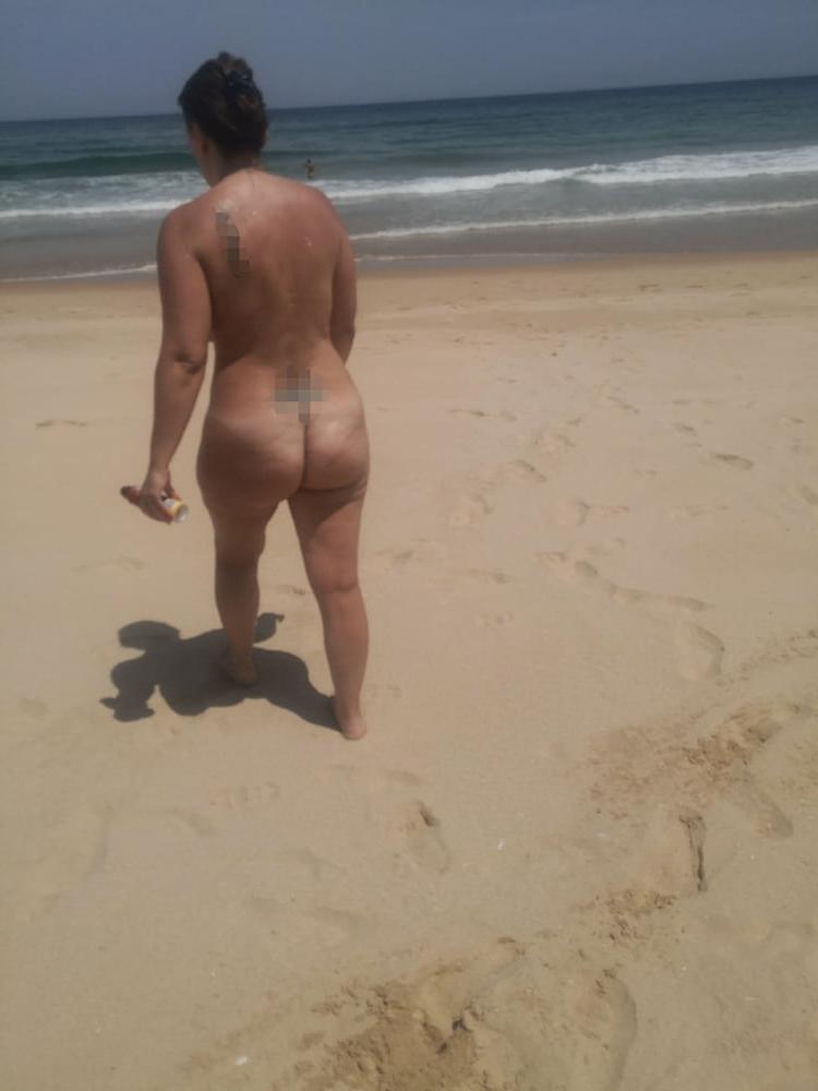 25P Exhibition outdoor nudist mature milf wife