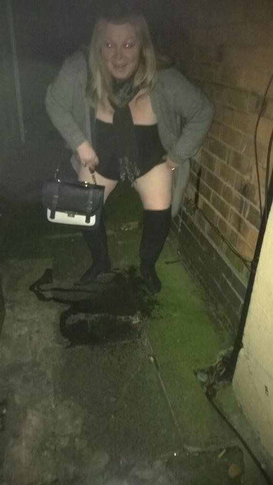 25P Birmingham Slag Wife and Cumslut Nita for Nasty Comments