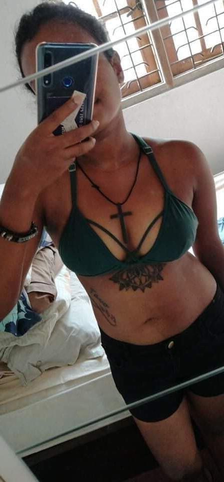 20P Sri Lankan sexy model photoshoot