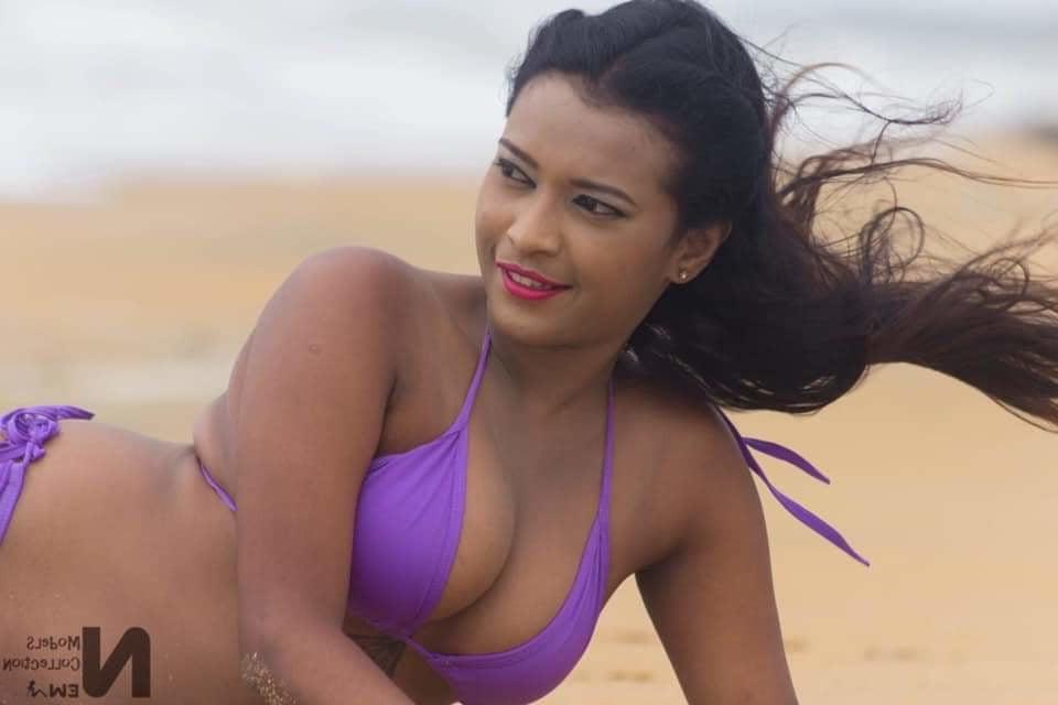 20P Sri Lankan sexy model photoshoot