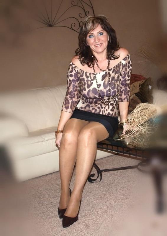 25P Sexy Wife