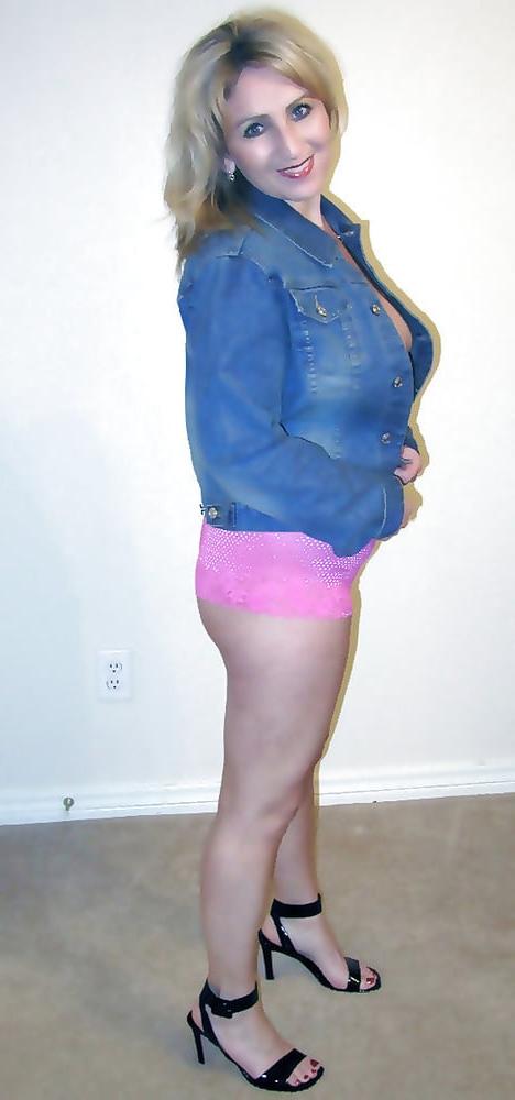 25P Sexy Wife