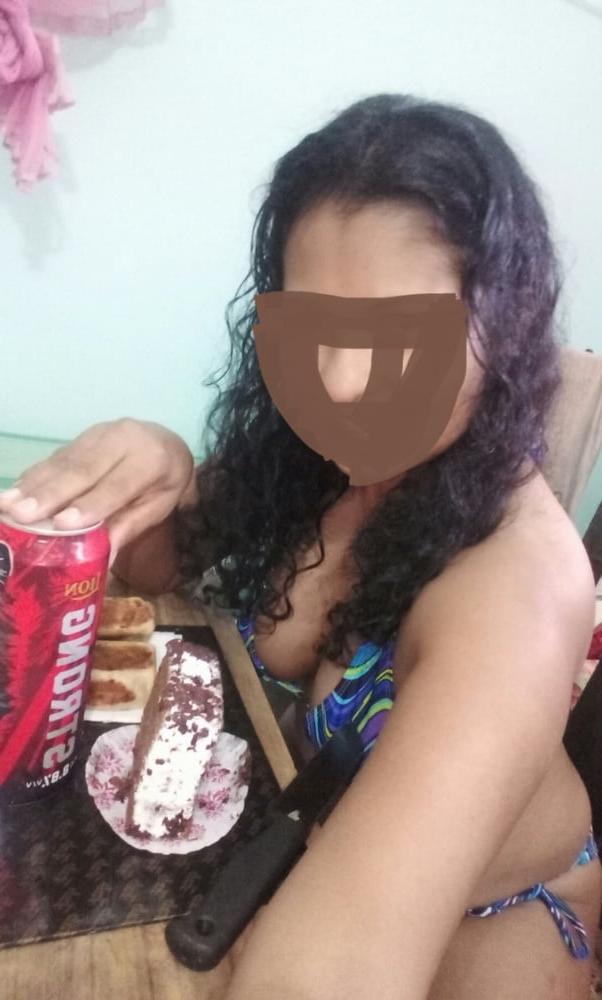 20P wife with beer